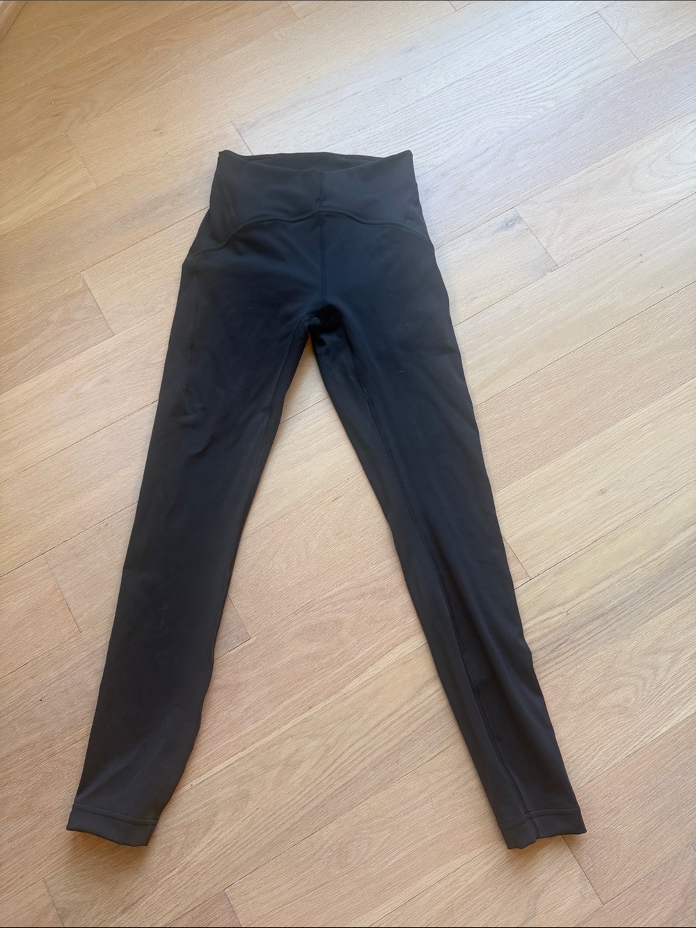 Lululemon Black High-Waist Active Leggings size 0